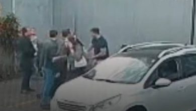Homem é indiciado após agredir companheira e dono de estacionamento em Blumenau
