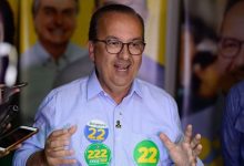 Jorginho Mello foi o mais votado em 96,6% das cidades de SC