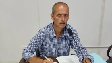 Vereador assume Prefeitura de Rio dos Cedros após operação afastar prefeito e vice