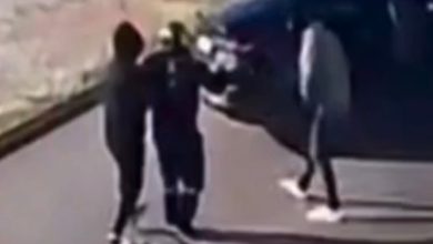 Homem é arrancado de moto por criminosos armados e sequestrado em SC