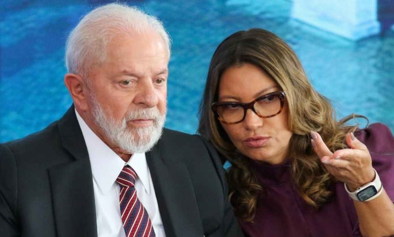 TSE manda Lula, Janja e aliados apagarem posts com críticas a Flávio Bolsonaro