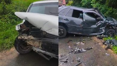 Colisão frontal entre dois carros deixa nove feridos na BR-470, em Indaial