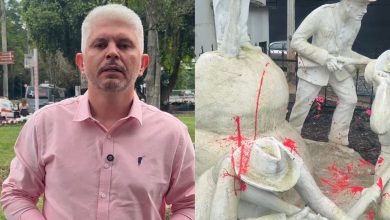 Após chamar manifestantes pró-Lula de vagabundos, prefeito de Blumenau pede desculpas e cita vandalismo em patrimônio público