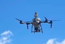 Drone leva imagem de santa até igreja e marca festa religiosa em SC