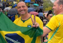 Prefeito Flávio Buzzi anuncia possível festa da vitória de Flávio Bolsonaro em Timbó