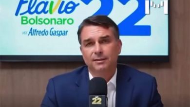 Flávio Bolsonaro rebate boato sobre Farmácia Popular após disputa eleitoral