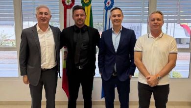Ex-atleta olímpico José Bagio assume cadeira na Câmara de Timbó por uma semana