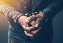 Homem procurado por estupro de vulnerável é preso durante patrulhamento em Apiúna