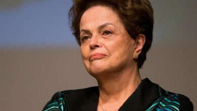 Após 2º turno, governo libera R$ 6,6 milhões e garante R$ 17,5 mil mensais a Dilma