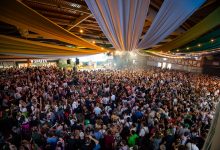 Oktoberfest Blumenau começa hoje: veja quanto custa, atrações, desfiles e tudo o que você precisa saber