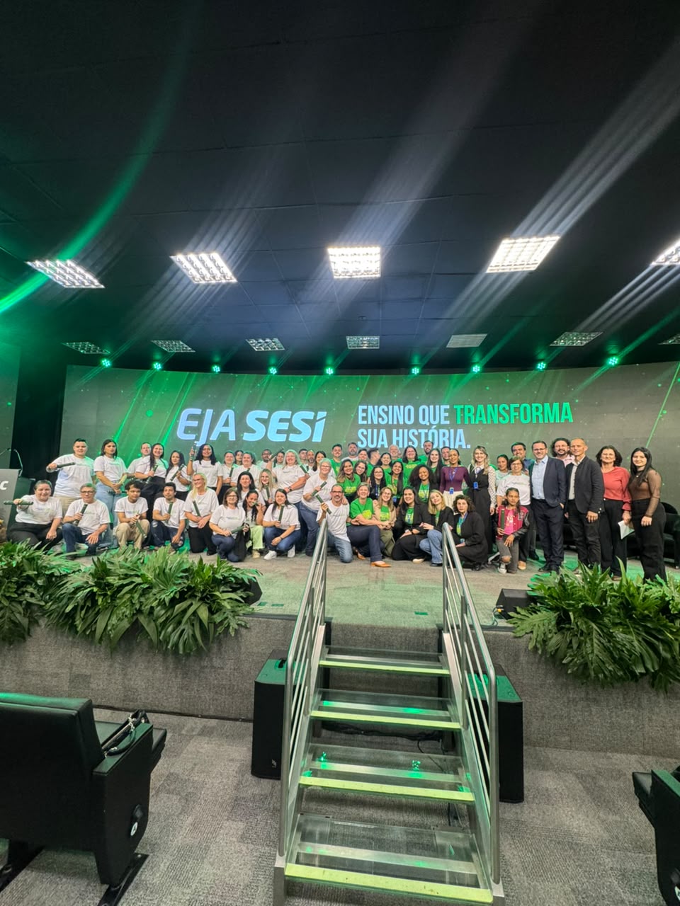 Indaial é premiada pelo SESI/SC por iniciativa que ajuda jovens e adultos a concluir os estudos