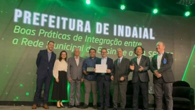Indaial é premiada pelo SESI/SC por iniciativa que ajuda jovens e adultos a concluir os estudos