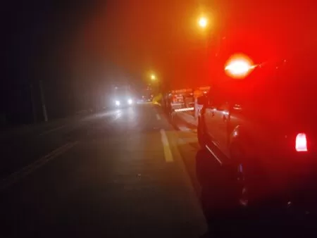Motorista embriagado causa acidente envolvendo três carros na BR-470 em Apiúna