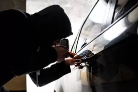 Automóvel com registro de furto é recuperado em Indaial